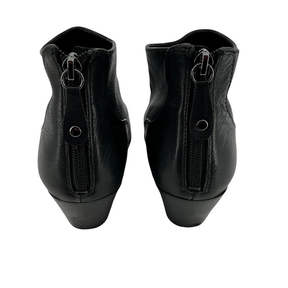 Marc Fisher Black Back Zipper Block Heel Ankle Boots Size 8 Women’s - Picture 6 of 9